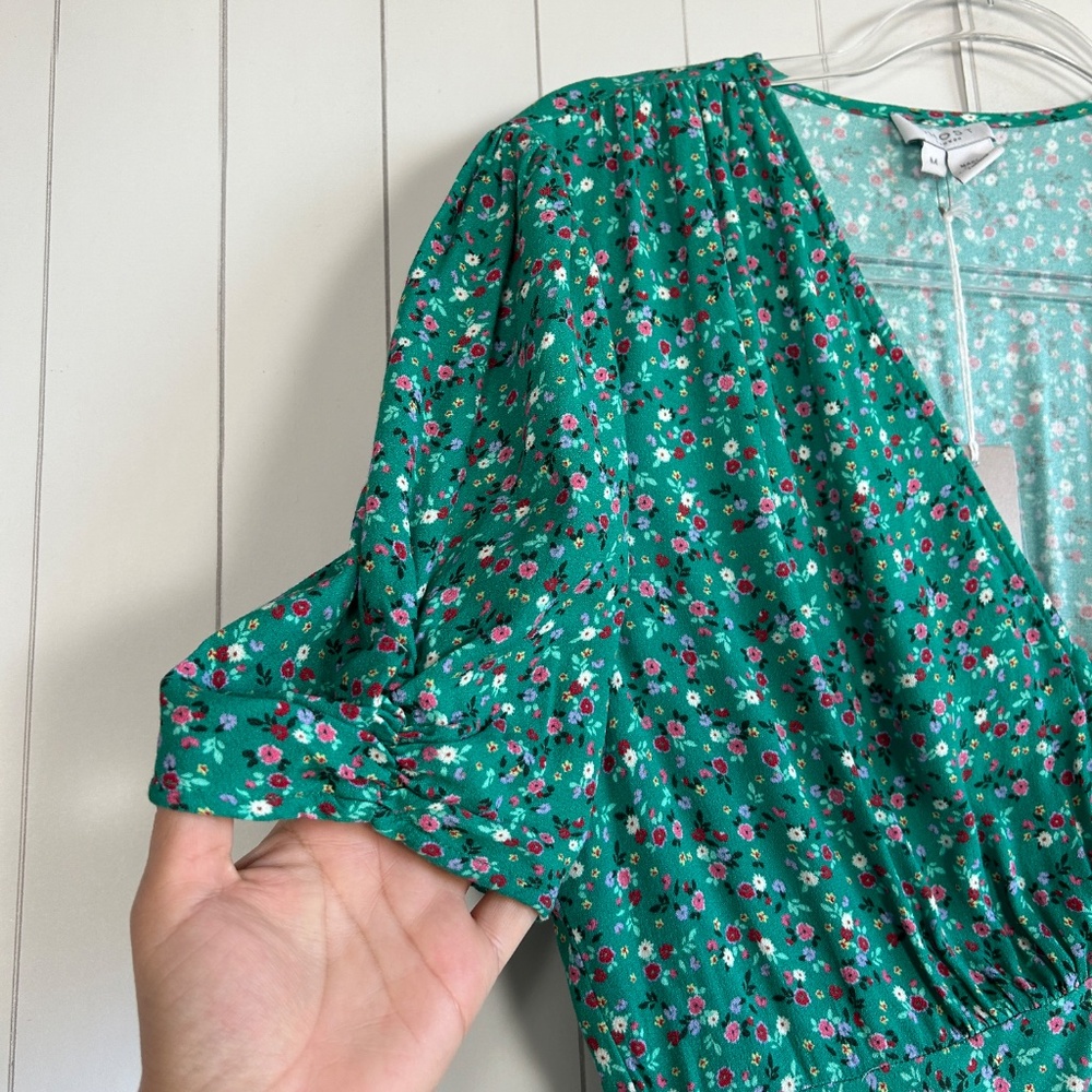 Ghost London size M Sabrina dress green ditsy floral buttoned puff sleeve midi - Picture 4 of 14